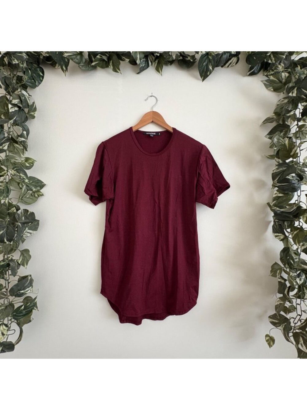 Rustic Dime Short Sleeve Scoop Neck Longline Shirt Maroon Men’s Size S